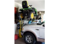 2,200 lbs Single Post, Lifts, Garage Equipment