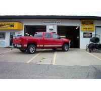 Closeview Exterior of Auto Shop- Rum River Automotive, Princeton, MN